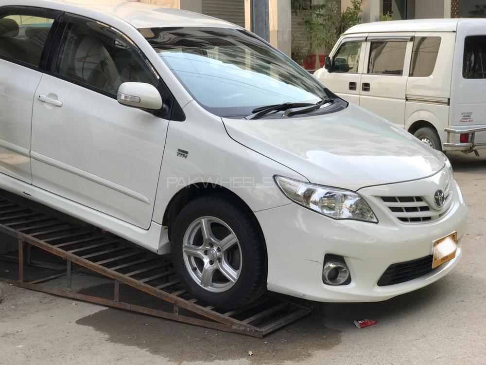 Toyota Corolla 2014 for Sale in Karachi Toyota Corolla 2014 for Sale in Karachi Image-2