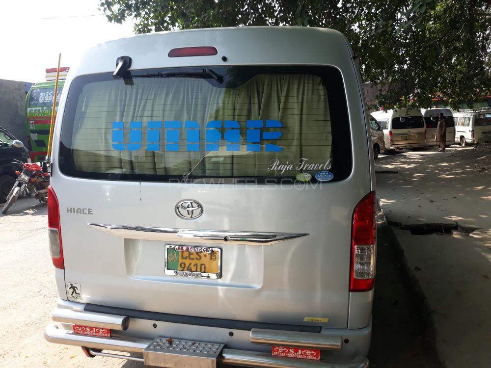 Toyota Hiace 2011 for Sale in Gujranwala Toyota Hiace 2011 for Sale in Gujranwala Image-6