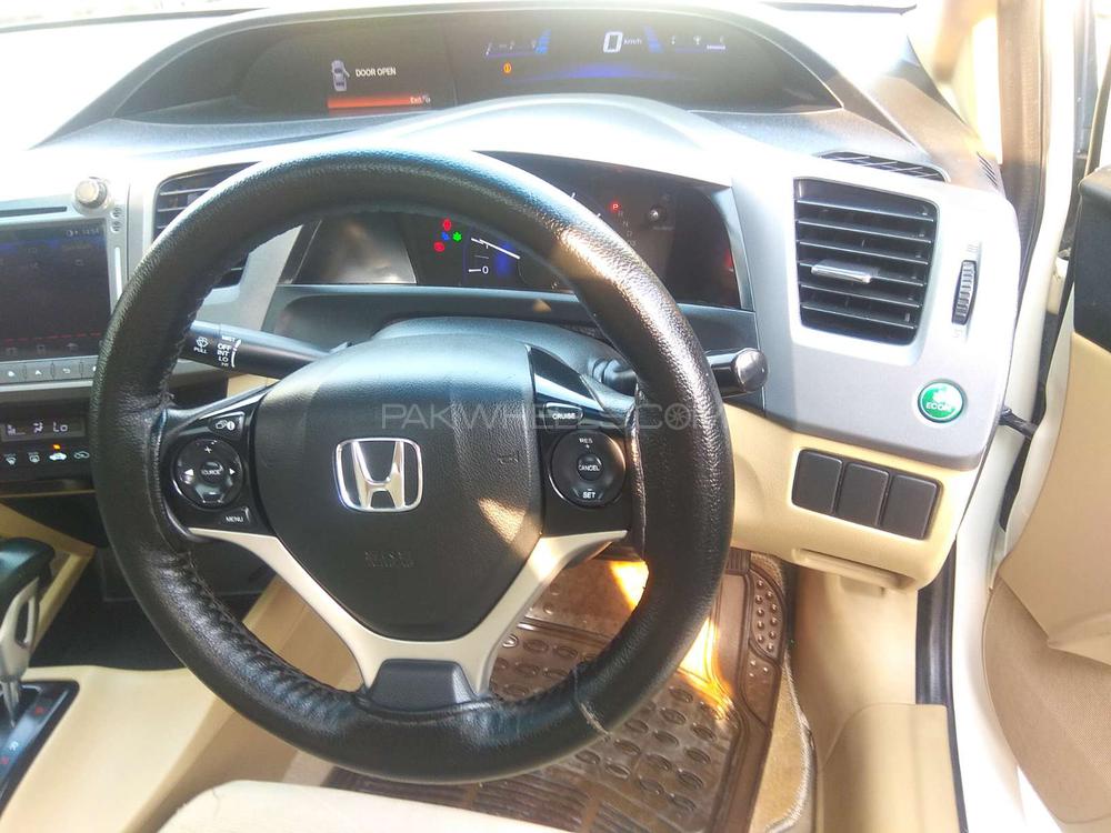 Honda Civic 2015 for Sale in Lahore Honda Civic 2015 for Sale in Lahore Image-5