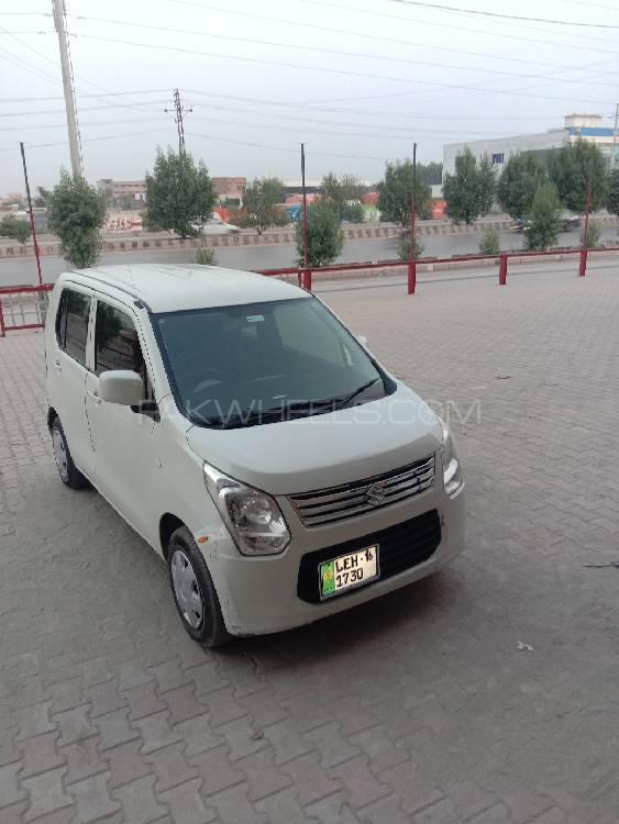 Suzuki Wagon R 2013 for Sale in Peshawar Image-1