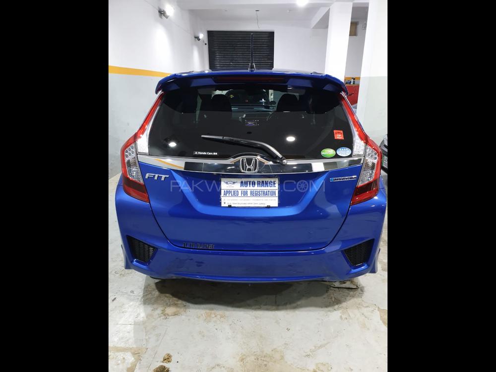 Honda Fit 2014 for Sale in Lahore Honda Fit 2014 for Sale in Lahore Image-5