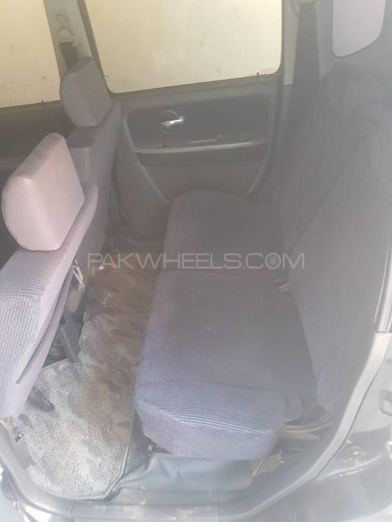 Mazda Azwagon 2007 for Sale in Sahiwal Mazda Azwagon 2007 for Sale in Sahiwal Image-5