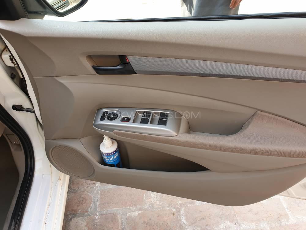 Honda City 2016 for Sale in Peshawar Honda City 2016 for Sale in Peshawar Image-6