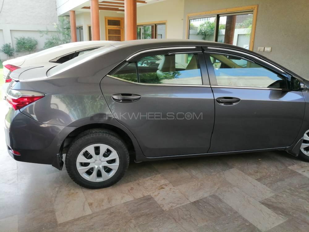 Toyota Corolla 2018 for Sale in Multan Toyota Corolla 2018 for Sale in Multan Image-8