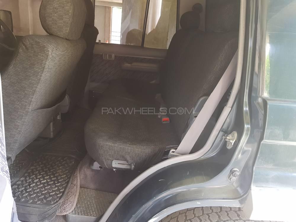 Toyota Land Cruiser 1995 for Sale in Multan Toyota Land Cruiser 1995 for Sale in Multan Image-4