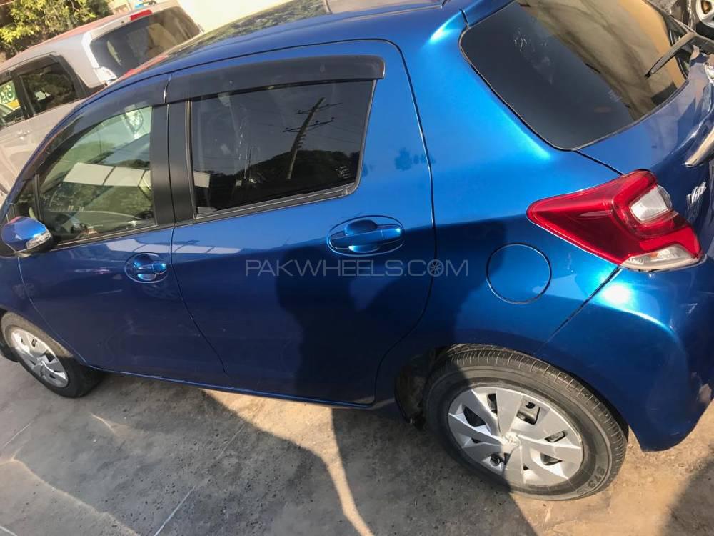 Toyota Vitz 2015 for Sale in Faisalabad Toyota Vitz 2015 for Sale in Faisalabad Image-4