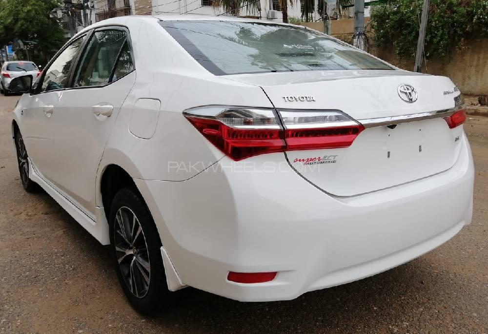 Toyota Corolla 2018 for Sale in Karachi Toyota Corolla 2018 for Sale in Karachi Image-4