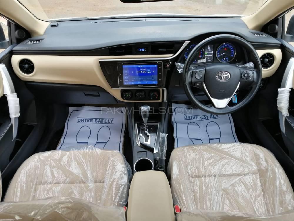 Toyota Corolla 2018 for Sale in Karachi Toyota Corolla 2018 for Sale in Karachi Image-13