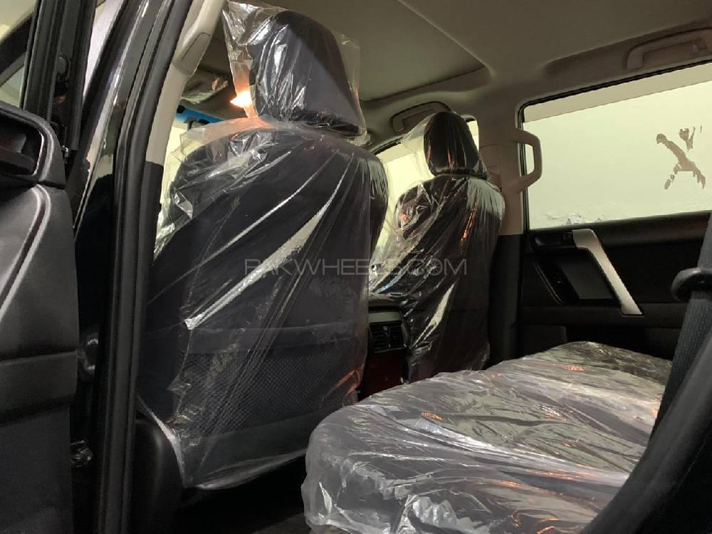 Toyota Prado 2014 for Sale in Lahore Toyota Prado 2014 for Sale in Lahore Image-7