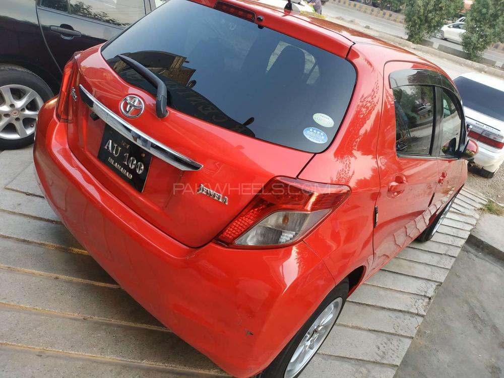 Toyota Vitz 2011 for Sale in Peshawar Toyota Vitz 2011 for Sale in Peshawar Image-9