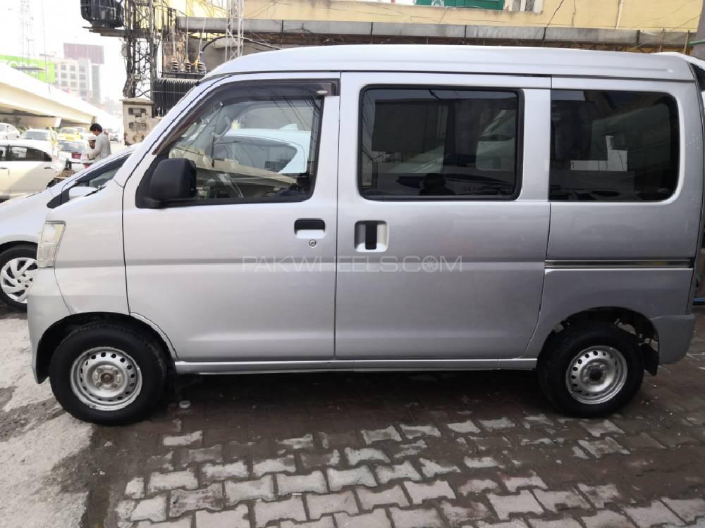 Daihatsu Hijet 2014 for Sale in Peshawar Daihatsu Hijet 2014 for Sale in Peshawar Image-2