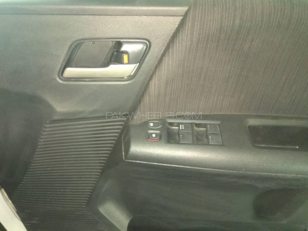 Honda Freed 2013 for Sale in Karachi Honda Freed 2013 for Sale in Karachi Image-7