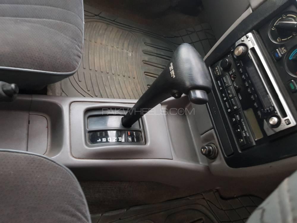 Nissan Sunny 1998 for Sale in Sargodha Nissan Sunny 1998 for Sale in Sargodha Image-7