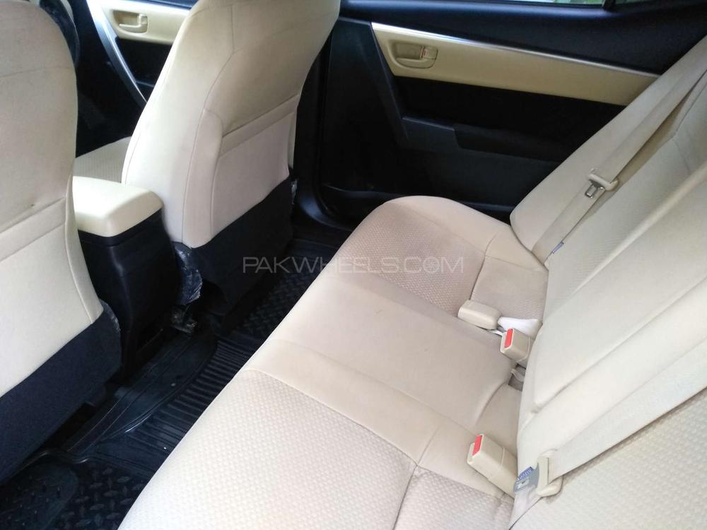 Toyota Corolla 2019 for Sale in Karachi Toyota Corolla 2019 for Sale in Karachi Image-12