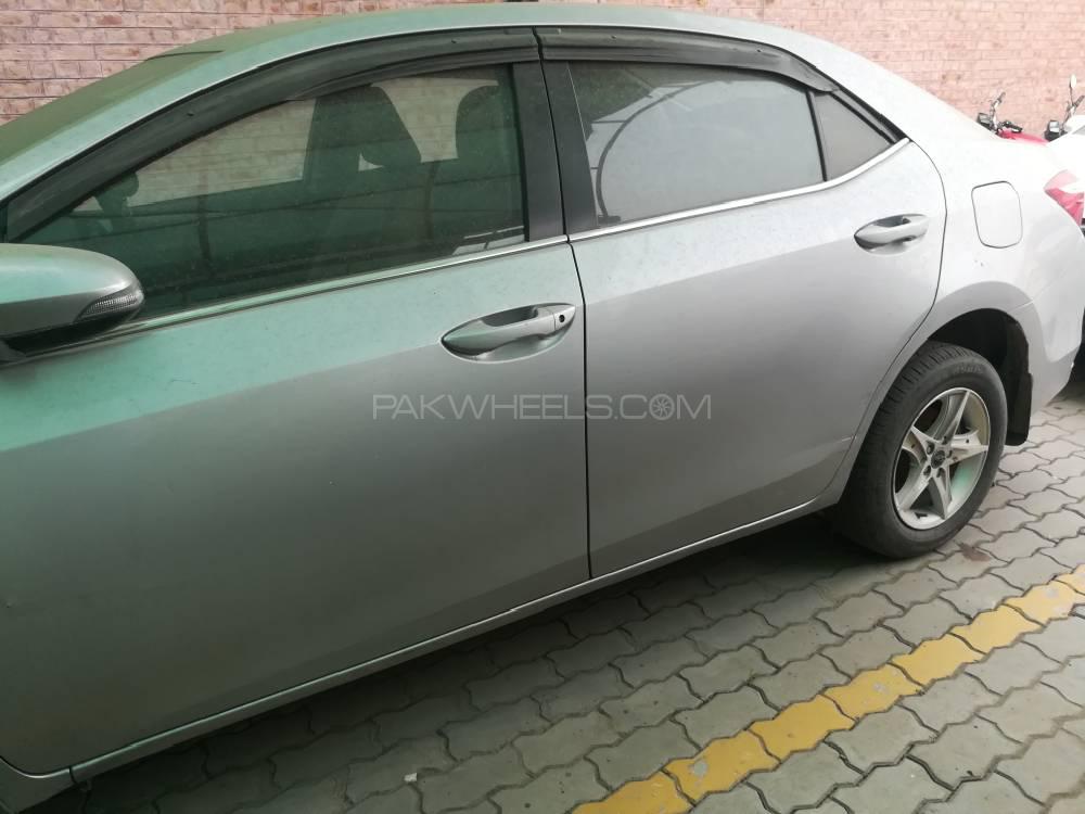 Toyota Corolla 2015 for Sale in Lahore Toyota Corolla 2015 for Sale in Lahore Image-3