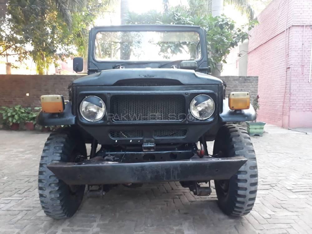 Toyota Land Cruiser 1977 for Sale in Faisalabad Image-1