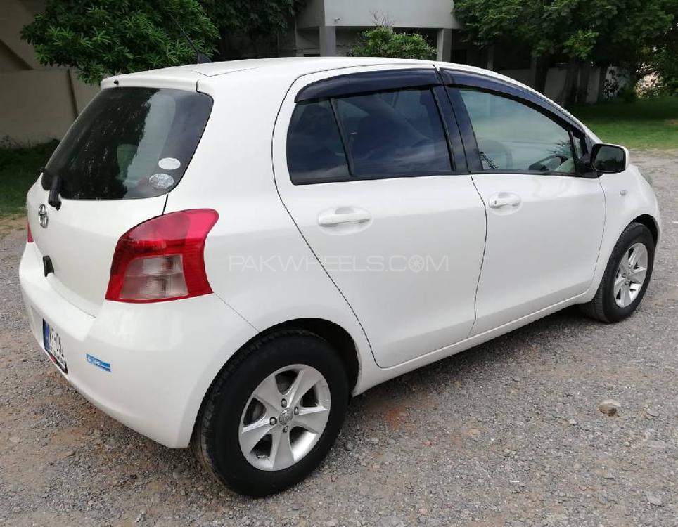 Toyota Vitz 2006 for Sale in Islamabad Image-1