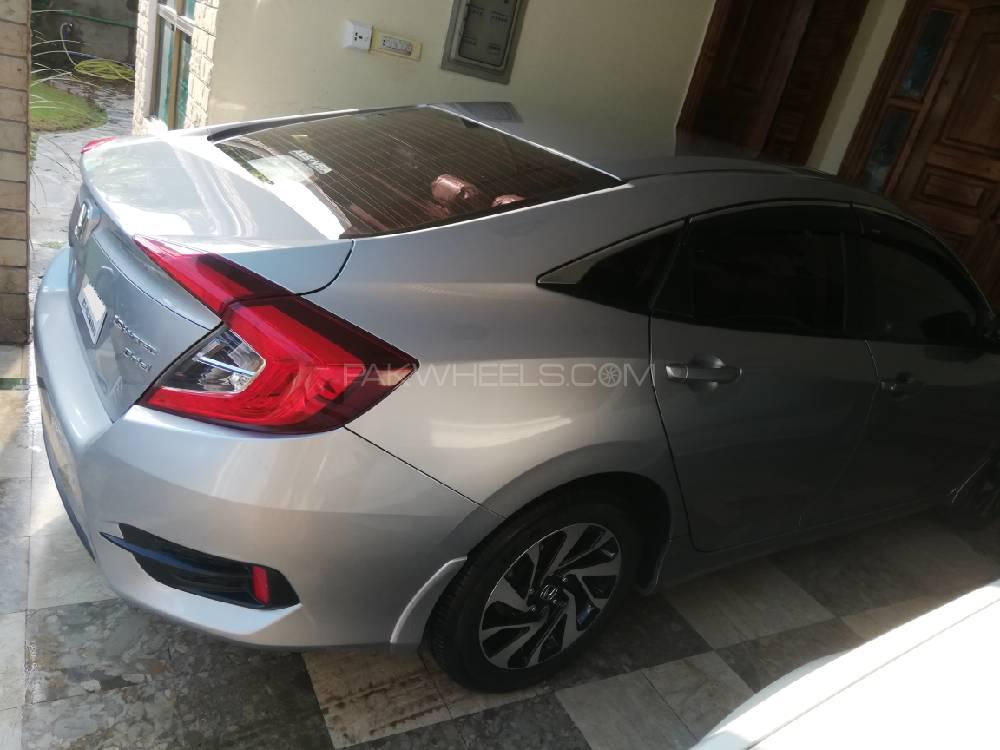 Honda Civic 2017 for Sale in Rawalpindi Honda Civic 2017 for Sale in Rawalpindi Image-11