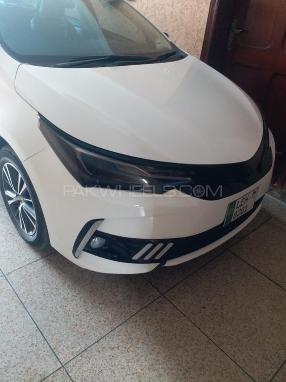 Toyota Corolla 2017 for Sale in Sialkot Toyota Corolla 2017 for Sale in Sialkot Image-3