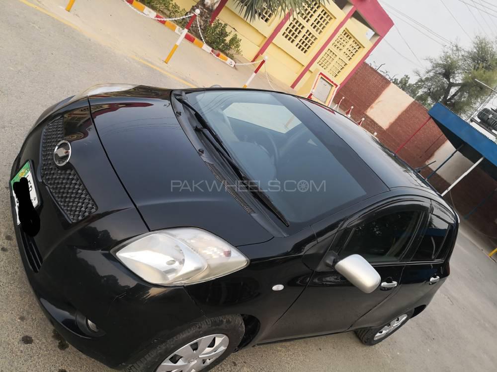 Toyota Vitz 2005 for Sale in Bahawalpur Toyota Vitz 2005 for Sale in Bahawalpur Image-2