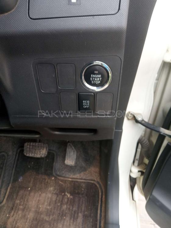 Daihatsu Move 2013 for Sale in Gujranwala Daihatsu Move 2013 for Sale in Gujranwala Image-9
