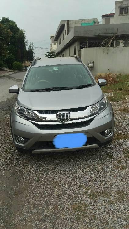 Honda BR-V 2017 for Sale in Islamabad Image-1