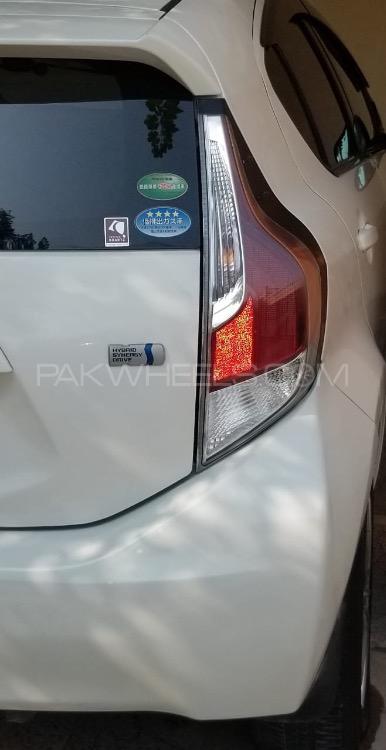 Toyota Aqua 2015 for Sale in Peshawar Toyota Aqua 2015 for Sale in Peshawar Image-4