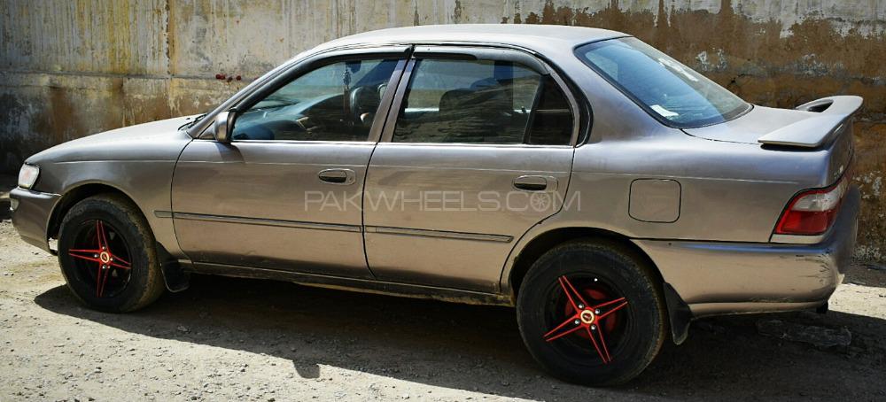 Toyota Corolla 2001 for Sale in Karachi Toyota Corolla 2001 for Sale in Karachi Image-2