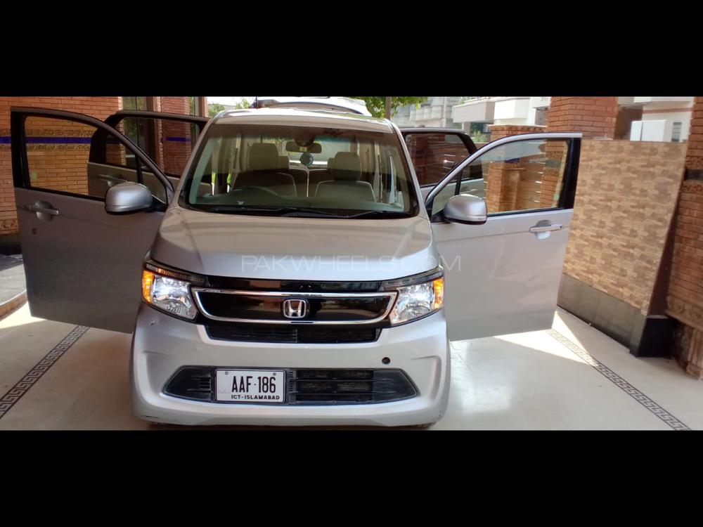 Honda N Wgn 2014 for Sale in Rawalpindi Honda N Wgn 2014 for Sale in Rawalpindi Image-7