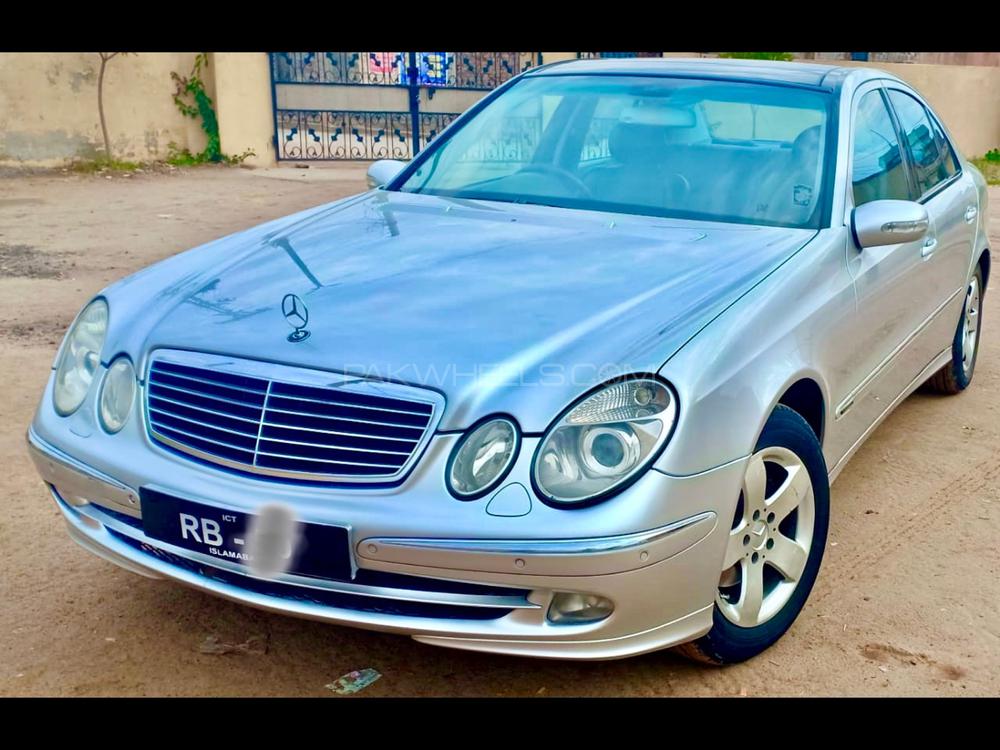 Mercedes Benz E Class 2003 for Sale in Gujranwala Image-1