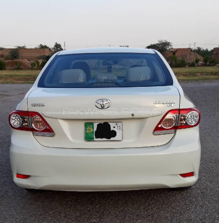 Toyota Corolla 2011 for Sale in Peshawar Toyota Corolla 2011 for Sale in Peshawar Image-2