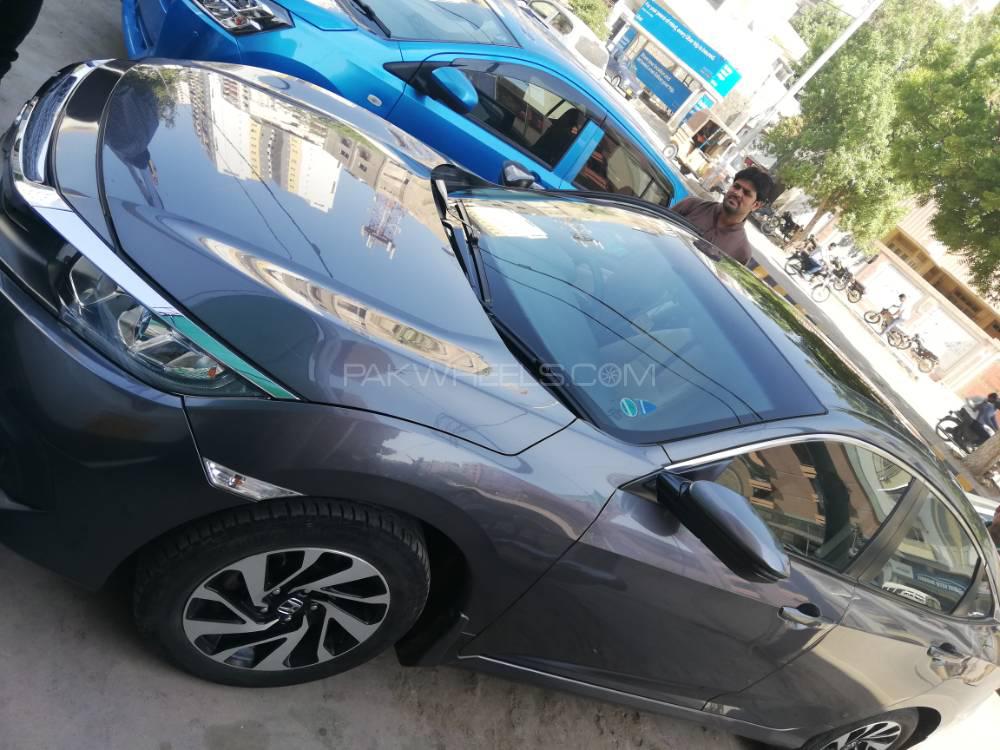 ہونڈا سوک 2017 for Sale in کراچی ہونڈا سوک 2017 for Sale in کراچی Image-3