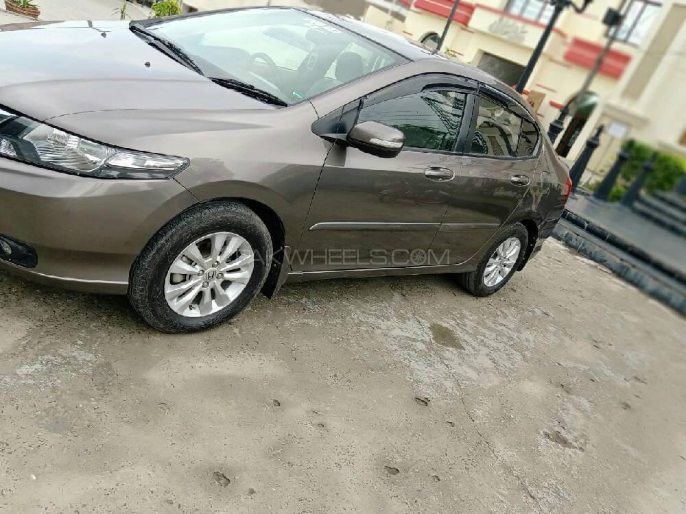 Honda City 2017 for Sale in Lahore Honda City 2017 for Sale in Lahore Image-4