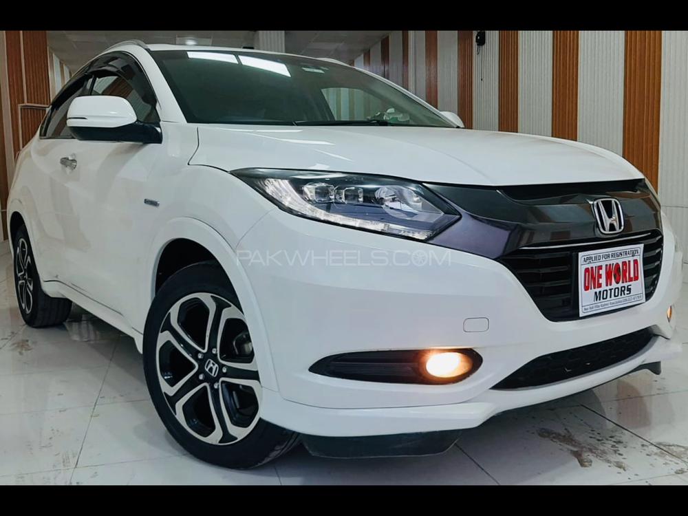 Honda Vezel 2015 for Sale in Sialkot Image-1