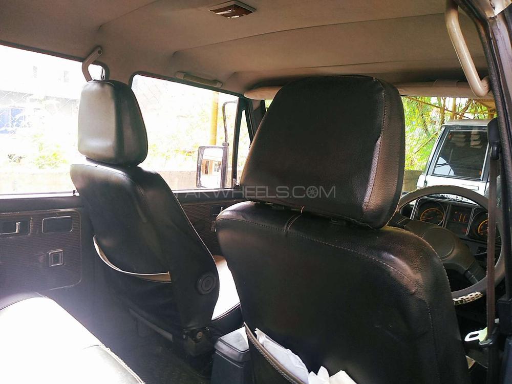 Mitsubishi Pajero 1988 for Sale in Rawalpindi Mitsubishi Pajero 1988 for Sale in Rawalpindi Image-11