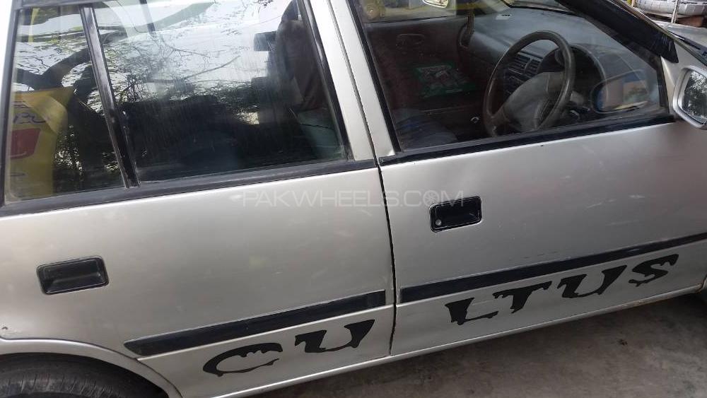 Suzuki Cultus 2001 for Sale in Lahore Suzuki Cultus 2001 for Sale in Lahore Image-2