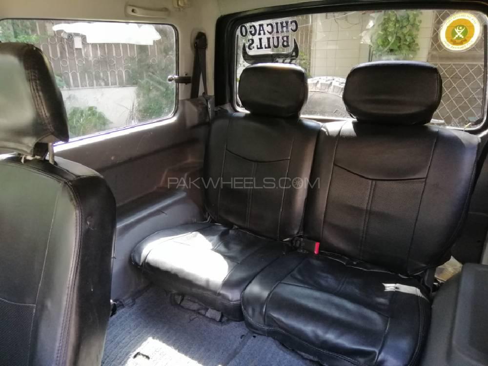 Suzuki Jimny Sierra 1998 for Sale in Lahore Suzuki Jimny Sierra 1998 for Sale in Lahore Image-9