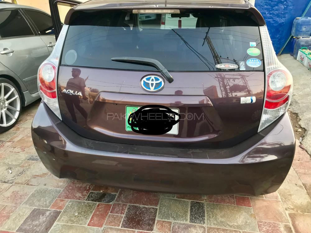 Toyota Aqua 2013 for Sale in Lahore Toyota Aqua 2013 for Sale in Lahore Image-4
