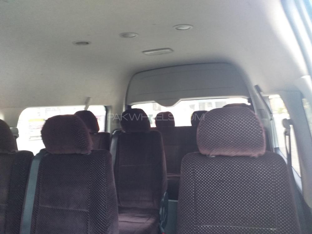 Toyota Hiace 2014 for Sale in Burewala Toyota Hiace 2014 for Sale in Burewala Image-3