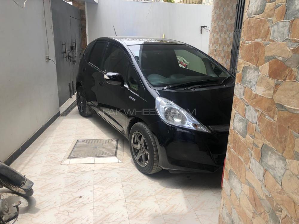 Honda Fit 2013 for Sale in Hyderabad Image-1