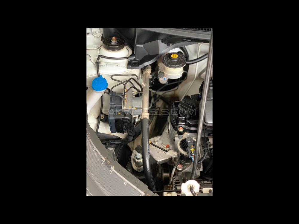 Honda BR-V 2017 for Sale in Lahore Honda BR-V 2017 for Sale in Lahore Image-5