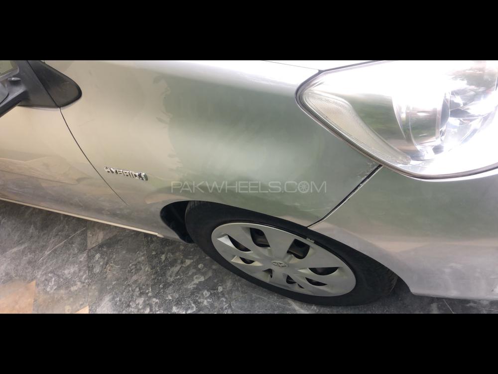 Toyota Aqua 2013 for Sale in Lahore Toyota Aqua 2013 for Sale in Lahore Image-11