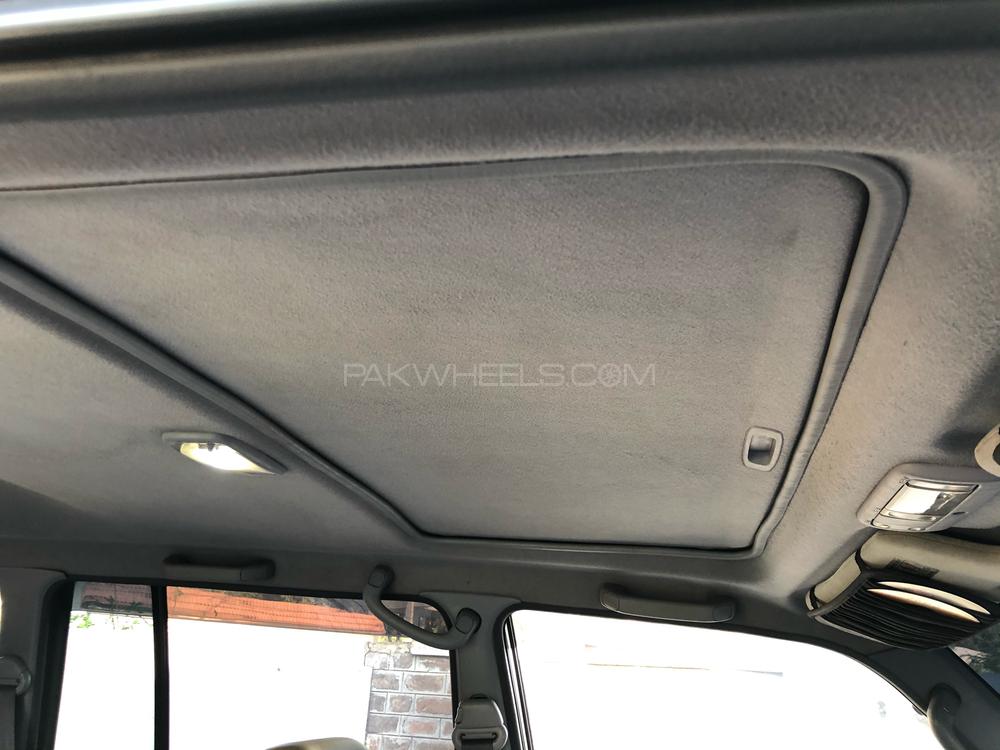 Toyota Prado 1996 for Sale in Peshawar Toyota Prado 1996 for Sale in Peshawar Image-8