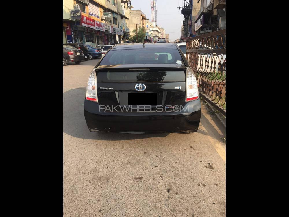 Toyota Prius 2011 for Sale in Islamabad Toyota Prius 2011 for Sale in Islamabad Image-5