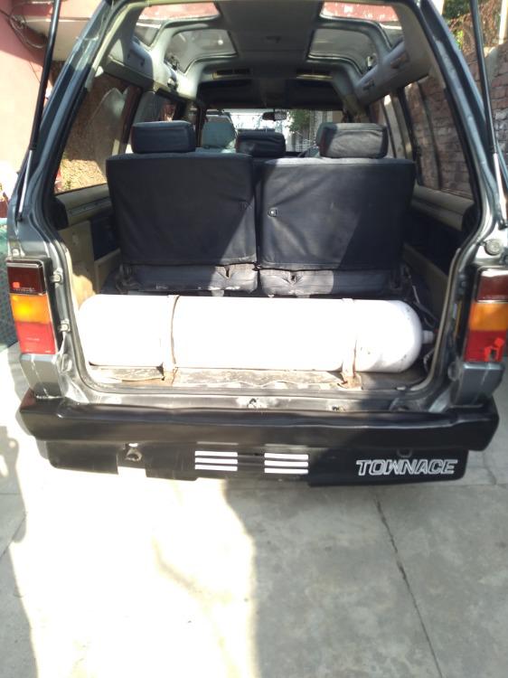 Toyota Town Ace 1986 for Sale in Rawalpindi Toyota Town Ace 1986 for Sale in Rawalpindi Image-5