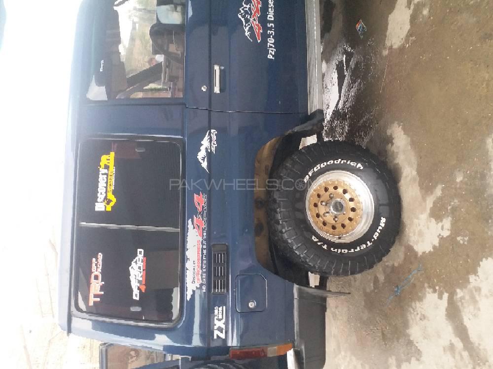 Toyota Land Cruiser 1990 for Sale in Nowshera Toyota Land Cruiser 1990 for Sale in Nowshera Image-10