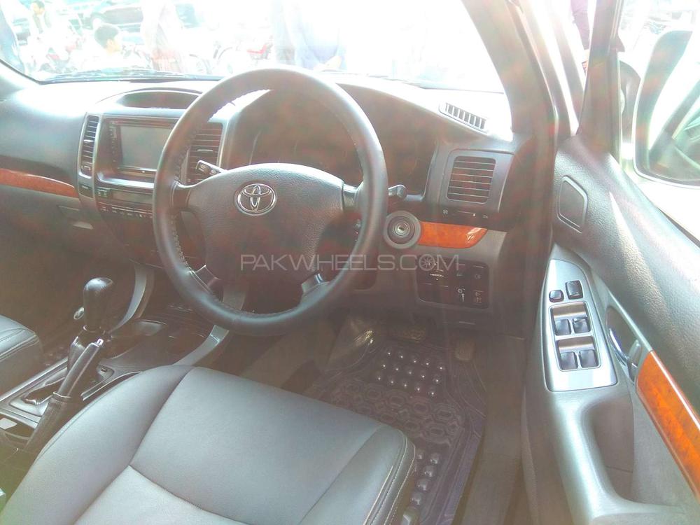 Toyota Prado 2005 for Sale in Lahore Toyota Prado 2005 for Sale in Lahore Image-6