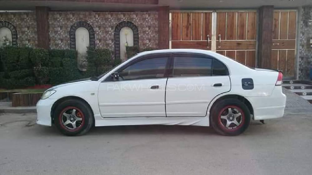 Honda Civic 2004 for Sale in Karachi Honda Civic 2004 for Sale in Karachi Image-5