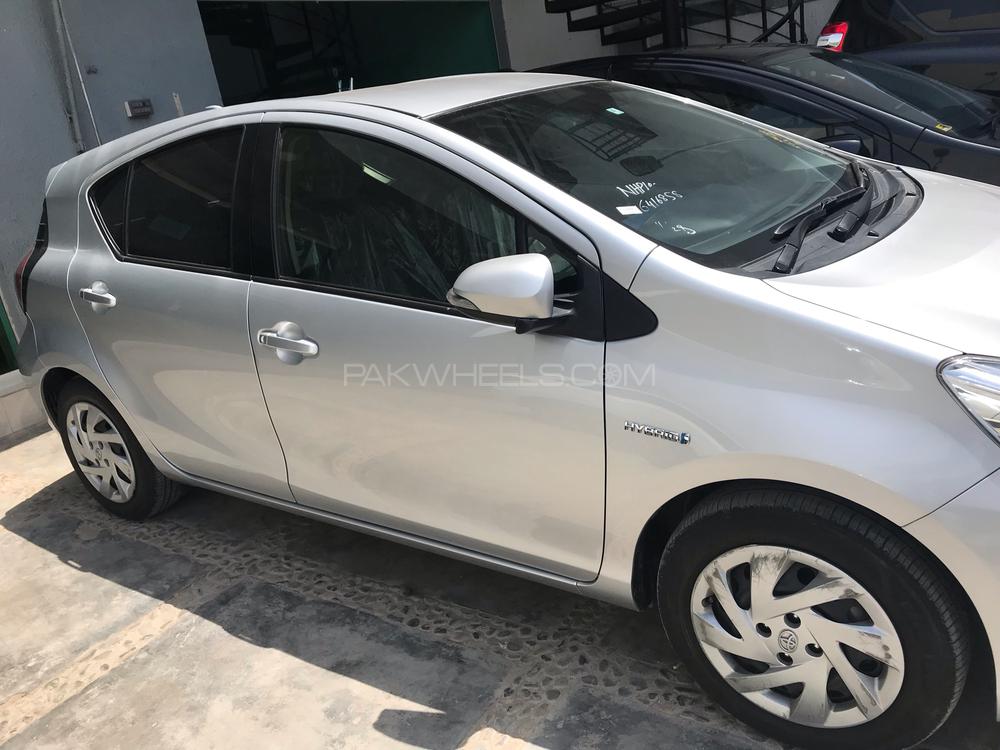 Toyota Aqua 2015 for Sale in Karachi Toyota Aqua 2015 for Sale in Karachi Image-3