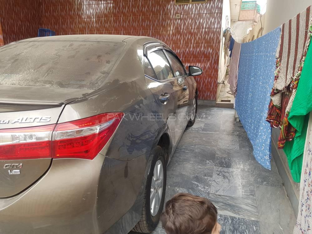 Toyota Corolla 2015 for Sale in Multan Toyota Corolla 2015 for Sale in Multan Image-4